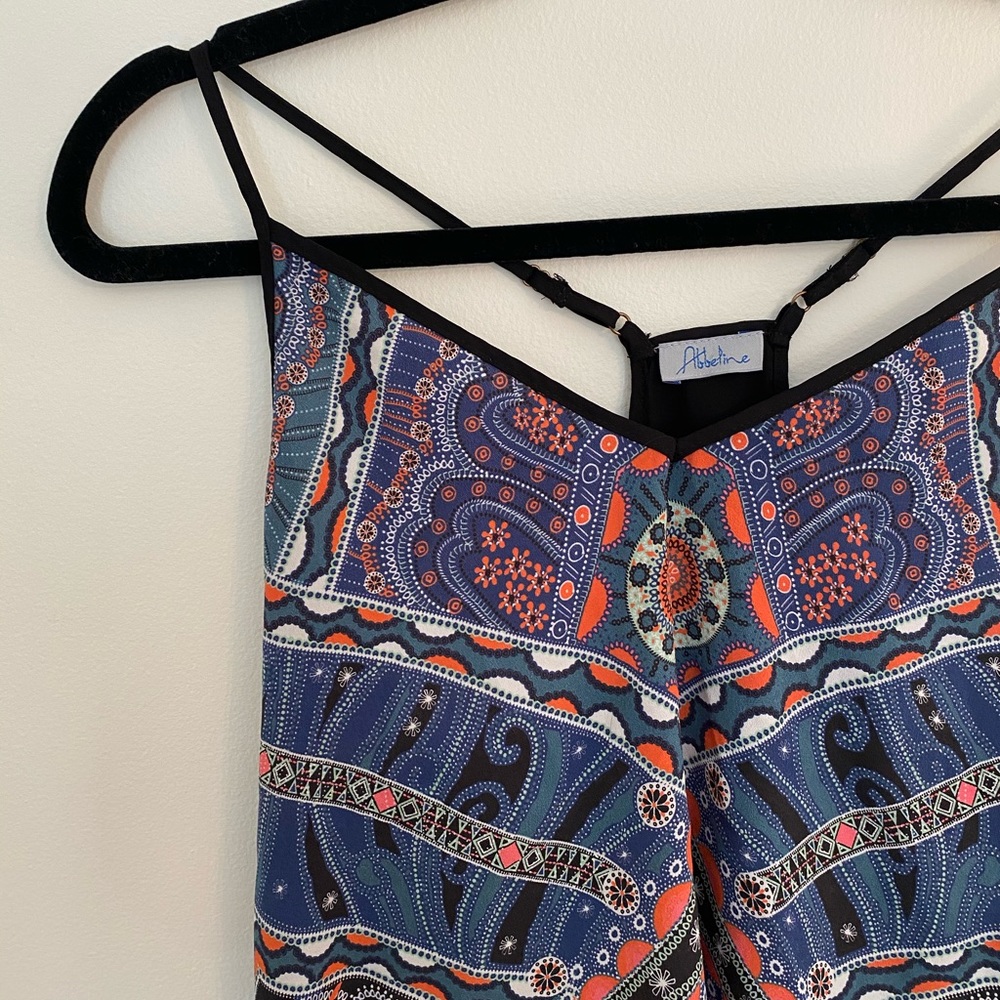 Playful high-low tank
